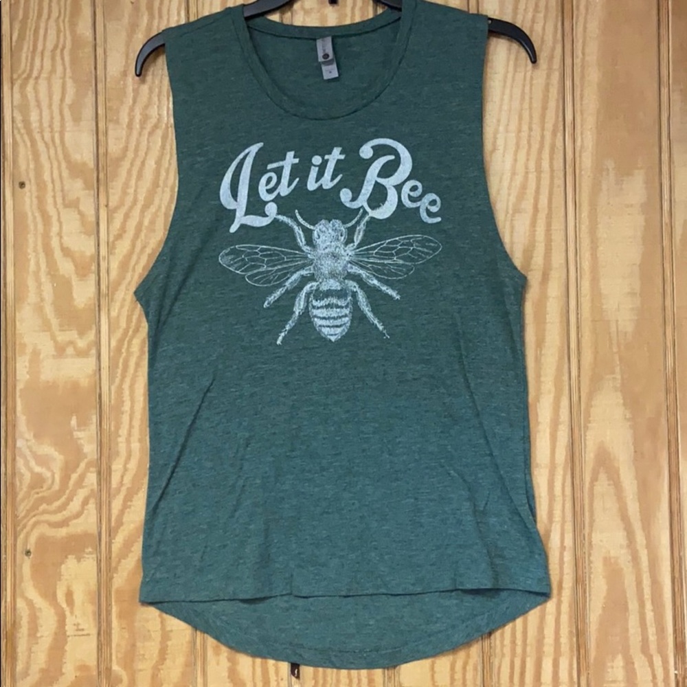 Custom let it “bee” tank